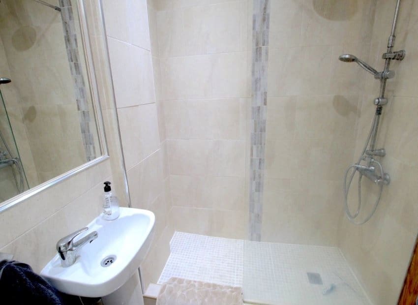 2 bedroom Apartment for sale in Filipinas - € 145,000 (Ref: 9968974)