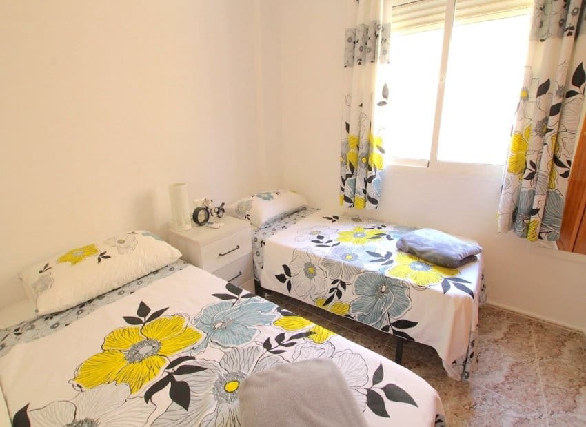 2 bedroom Apartment for sale in Filipinas - € 145,000 (Ref: 9968974)