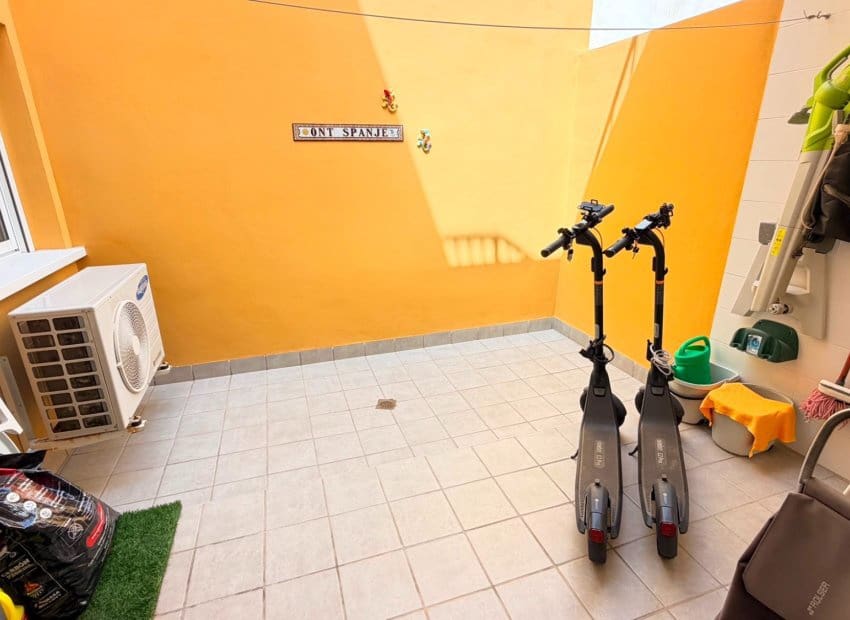 2 soveværelse Lejlighed til salg i Aguas Nuevas med swimmingpool - € 235.000 (Ref: 9971522)