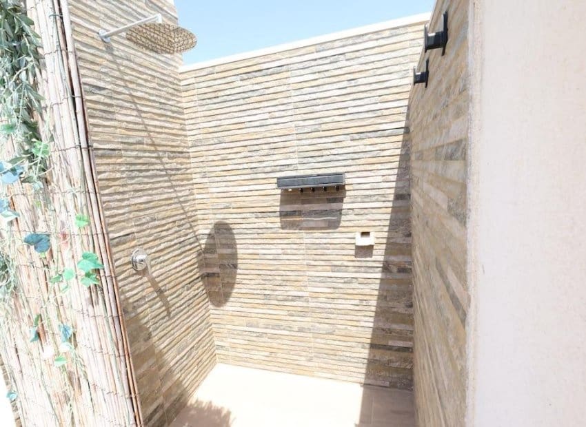 3 bedroom Apartment for sale in Algorfa with pool - € 325,000 (Ref: 9971523)