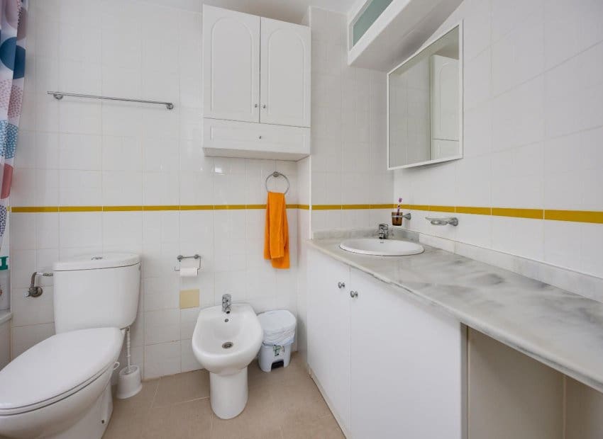 2 soveværelse Lejlighed til salg i Orihuela Costa med swimmingpool - € 194.969 (Ref: 9971524)