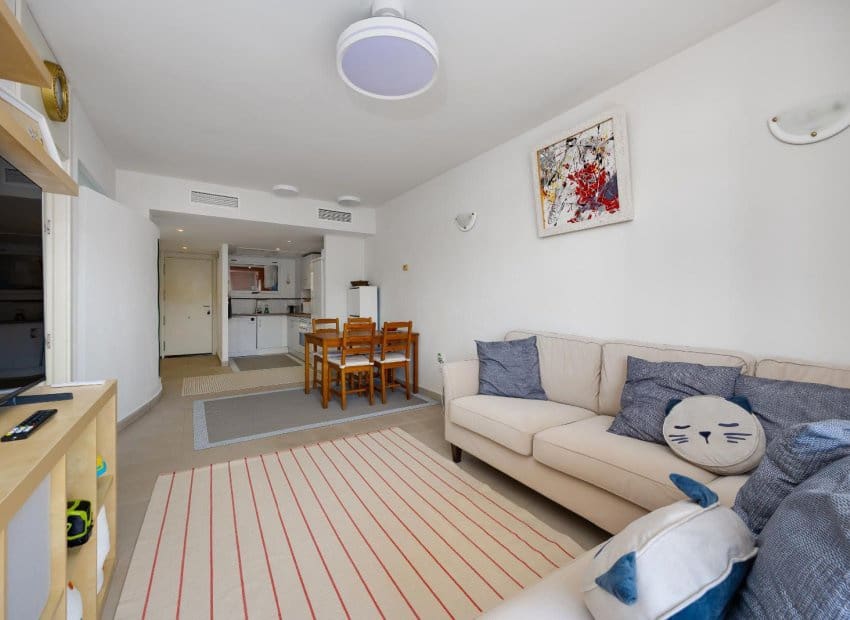 2 soveværelse Lejlighed til salg i Orihuela Costa med swimmingpool - € 194.969 (Ref: 9971524)