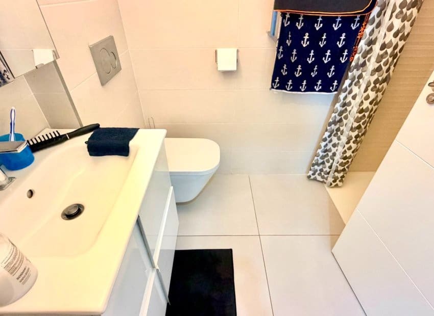 2 bedroom Apartment for sale in Orihuela Costa with pool - € 269,900 (Ref: 9974312)