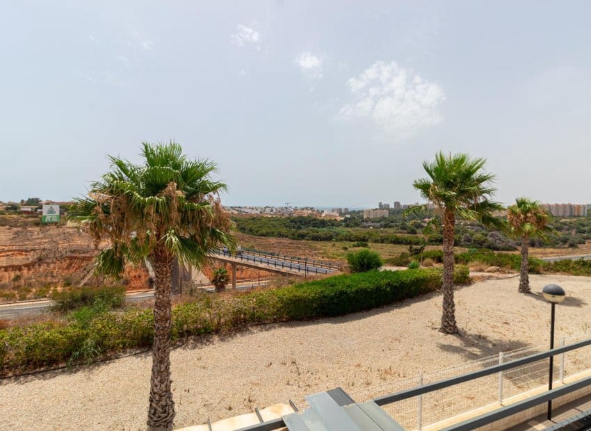 3 bedroom Townhouse for sale in Orihuela Costa with pool - € 399,000 (Ref: 9974313)