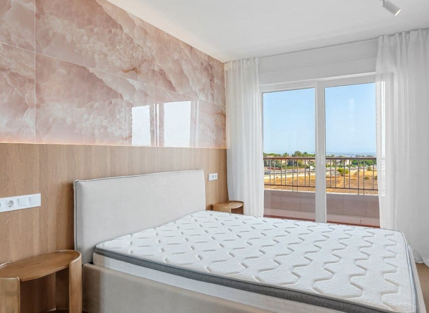 2 slaapkamer Appartement te koop in Punta Prima met zwembad - € 225.000 (Ref: 9974314)