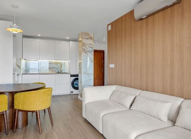 2 soveværelse Lejlighed til salg i Punta Prima, Torrevieja med swimmingpool - € 225.000 (Ref: 9974314)
