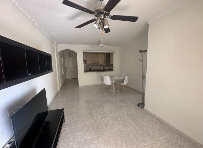 2 bedroom Apartment for sale in Algorfa with pool - € 115,000 (Ref: 9974315)