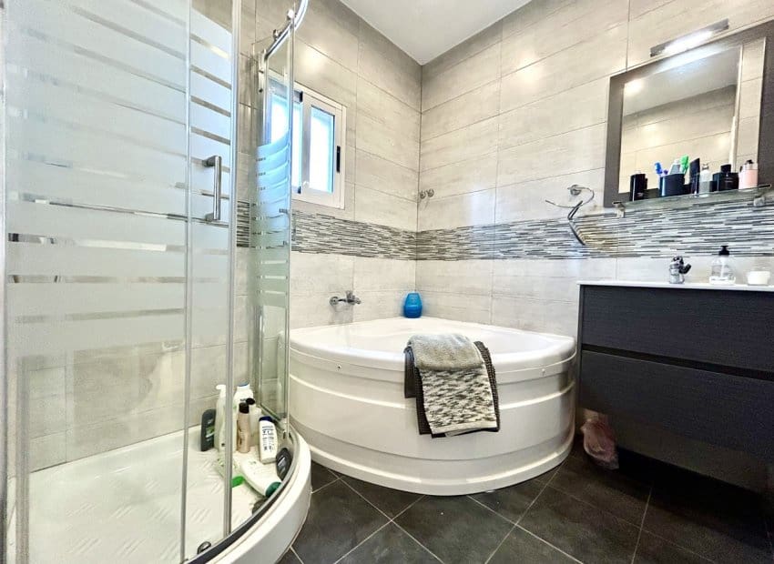 2 chambre Appartement à vendre à Blue Lagoon avec piscine - 205 000 € (Ref: 9974316)