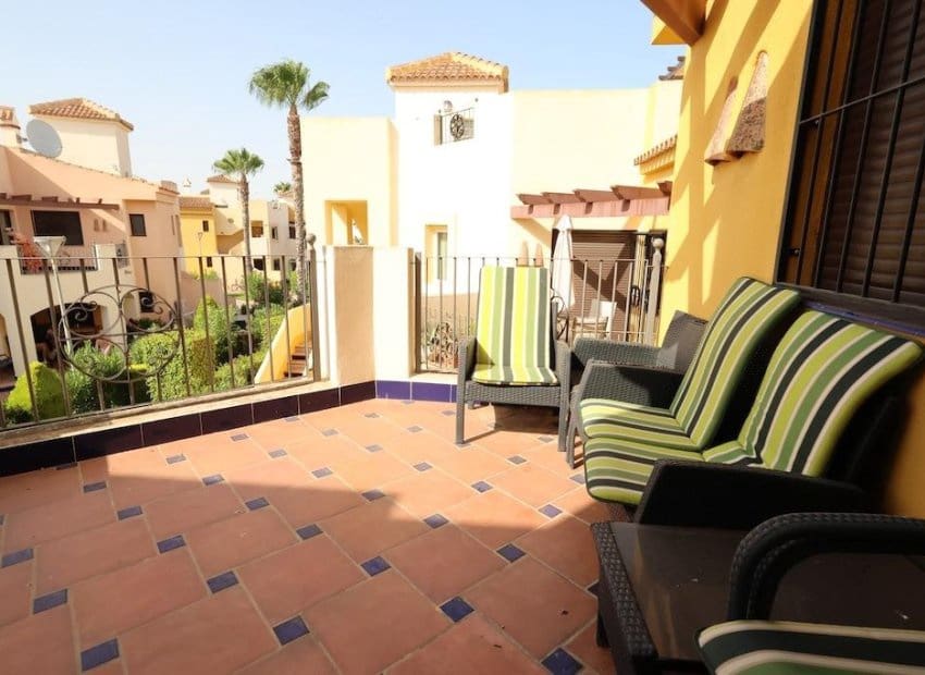 2 bedroom Apartment for sale in Orihuela Costa with pool - € 200,000 (Ref: 9976428)