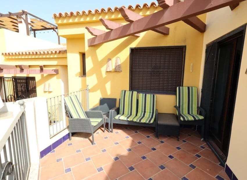 2 bedroom Apartment for sale in Orihuela Costa with pool - € 200,000 (Ref: 9976428)