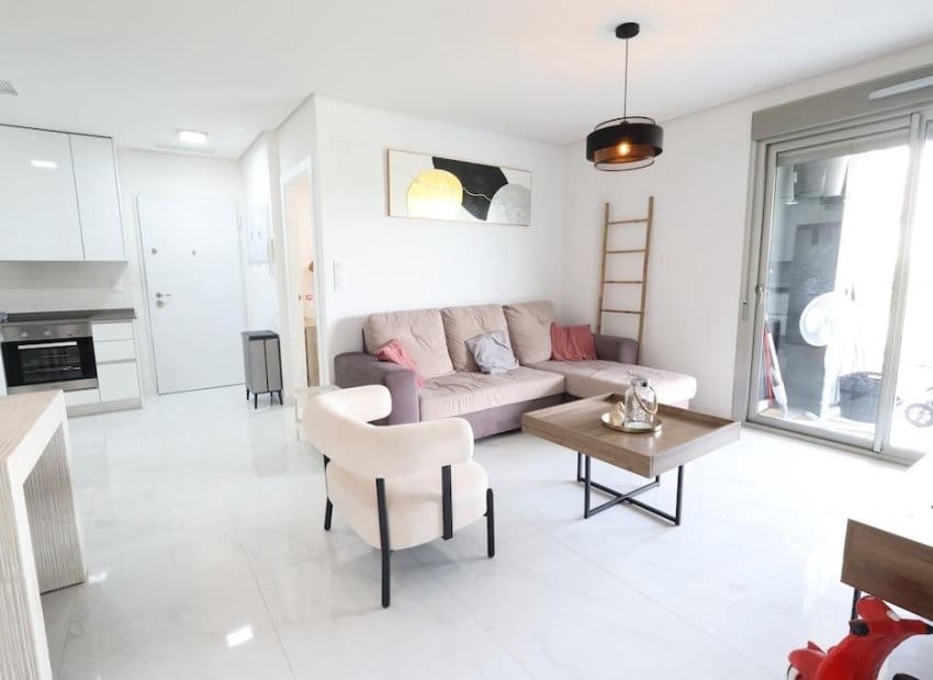 3 bedroom Apartment for sale in Orihuela Costa with pool - € 335,000 (Ref: 9976429)