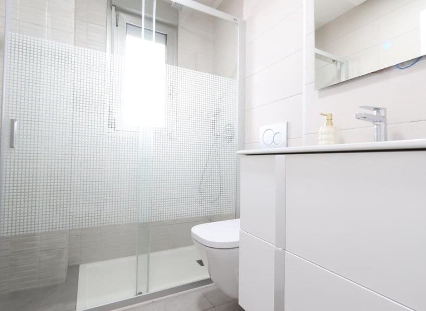 3 bedroom Apartment for sale in Orihuela Costa with pool - € 335,000 (Ref: 9976429)