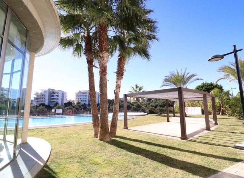 3 bedroom Apartment for sale in Orihuela Costa with pool - € 335,000 (Ref: 9976429)