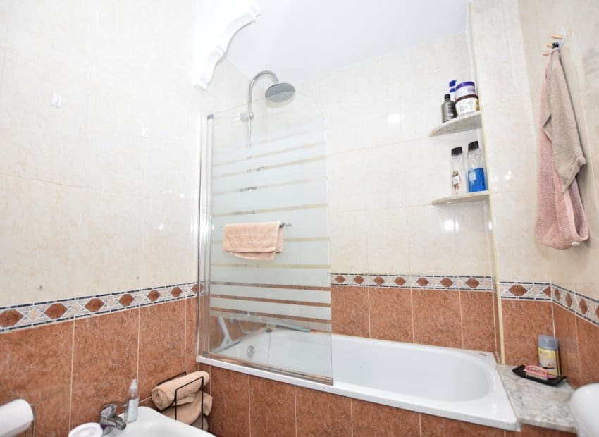 2 soverom Hus til salgs i Algorfa med svømmebasseng - € 134 995 (Ref: 9976433)