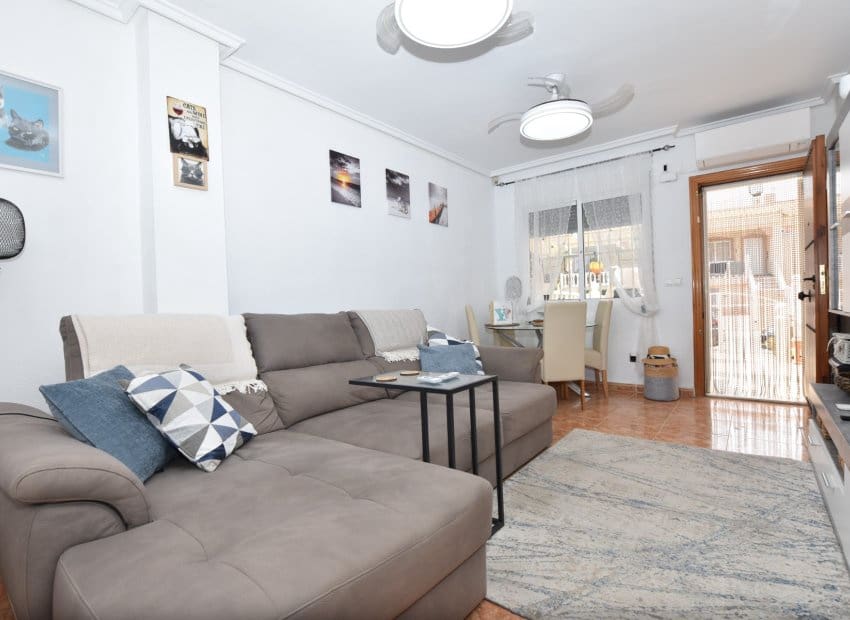 2 soverom Hus til salgs i Algorfa med svømmebasseng - € 134 995 (Ref: 9976433)