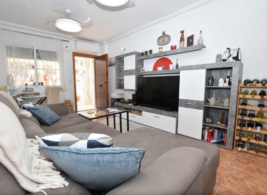 2 soverom Hus til salgs i Algorfa med svømmebasseng - € 134 995 (Ref: 9976433)