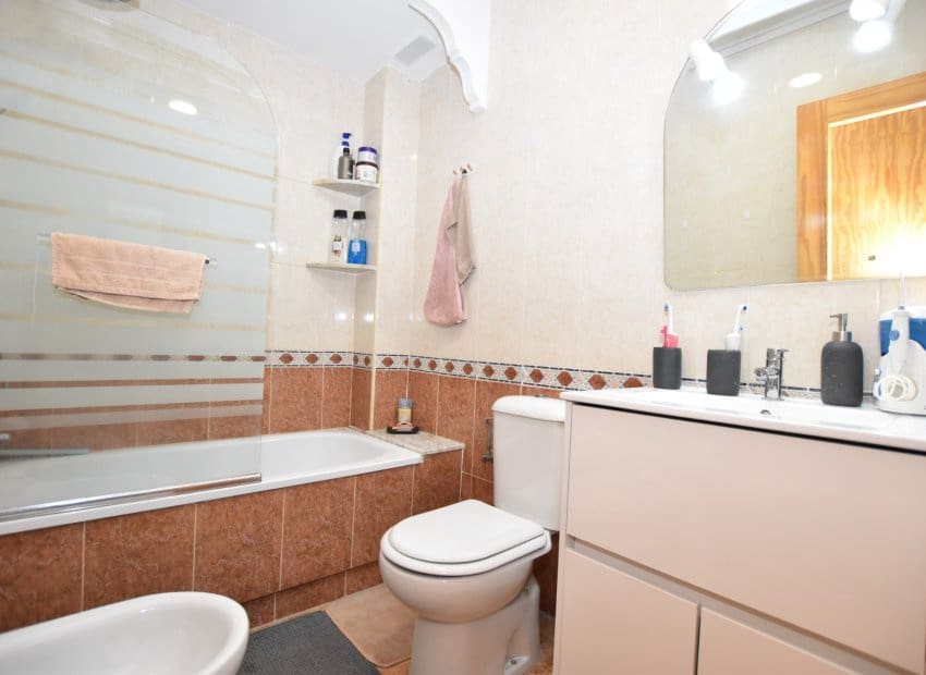 2 soverom Hus til salgs i Algorfa med svømmebasseng - € 134 995 (Ref: 9976433)