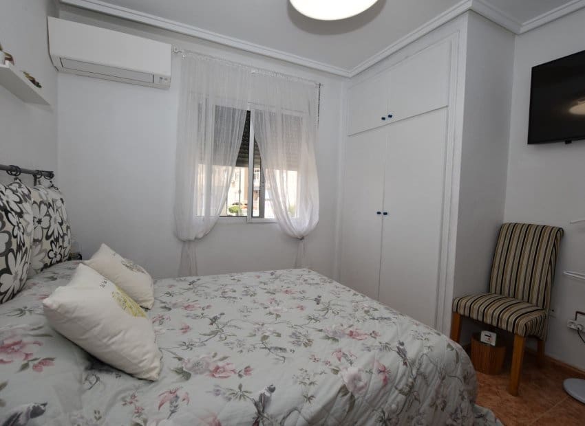 2 soverom Hus til salgs i Algorfa med svømmebasseng - € 134 995 (Ref: 9976433)