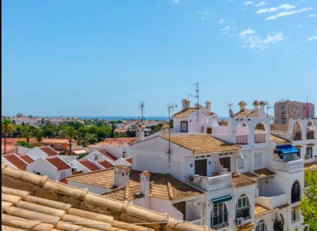 2 chambre Appartement à vendre à Torrevieja avec piscine - 169 900 € (Ref: 9981253)