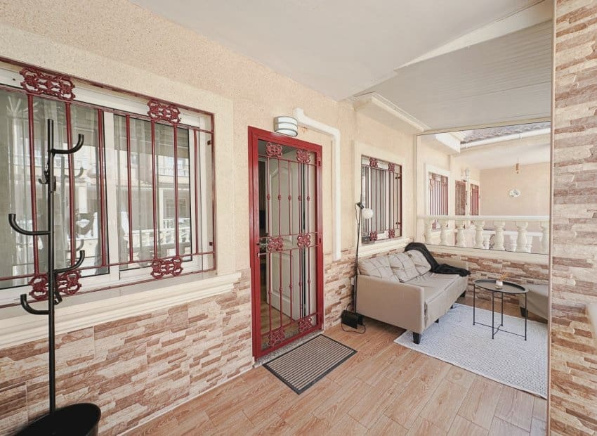 3 soverom Hus til salgs i Orihuela Costa med svømmebasseng - € 283 000 (Ref: 9981257)