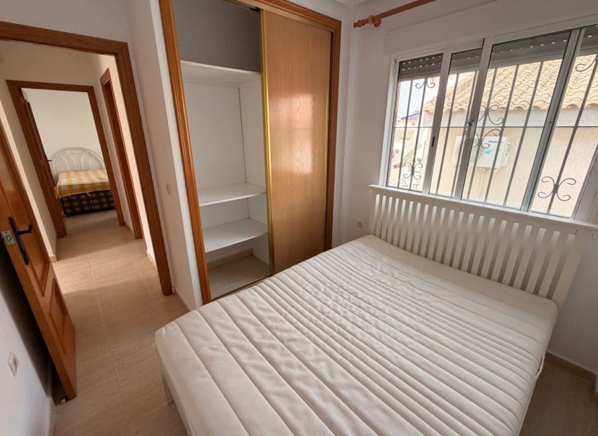 3 slaapkamer Villa te koop in Rojales met zwembad - € 285.000 (Ref: 9981262)