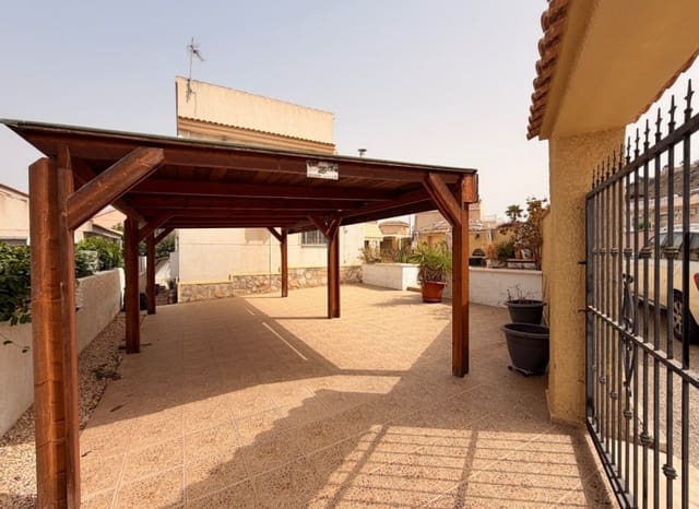 3 Zimmer Villa zu verkaufen in Rojales mit Pool - 285.000 € (Ref: 9981262)