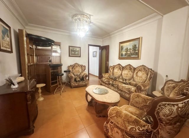 4 soveværelse Lejlighed til salg i Centro - Muelle Pesquero, Torrevieja - € 255.000 (Ref: 9981263)