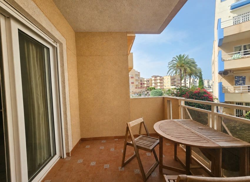 2 soveværelse Lejlighed til salg i Cabo Roig med swimmingpool - € 224.000 (Ref: 9981264)