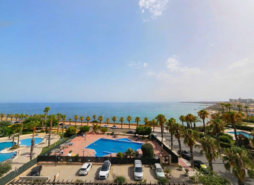 2 soveværelse Lejlighed til salg i Cabo Roig med swimmingpool - € 224.000 (Ref: 9981264)