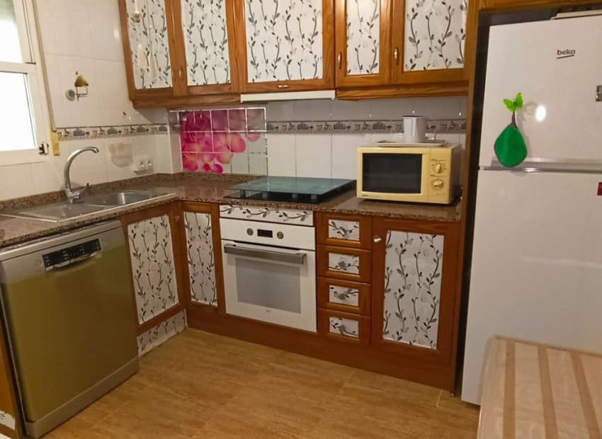 Chalet de 2 habitaciones en Orihuela Costa en venta con piscina - 185.000 € (Ref: 9981266)