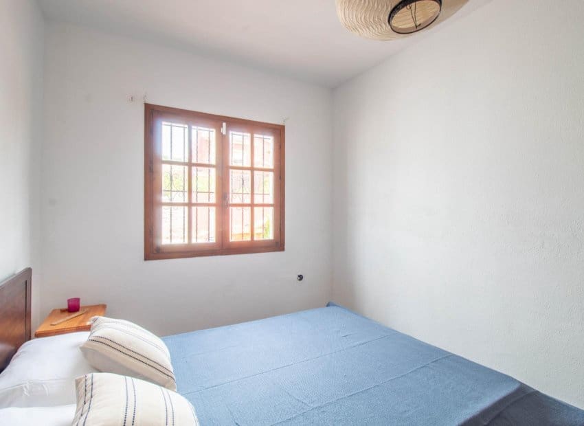 2 bedroom Apartment for sale in Torrevieja with pool - € 159,000 (Ref: 9981268)