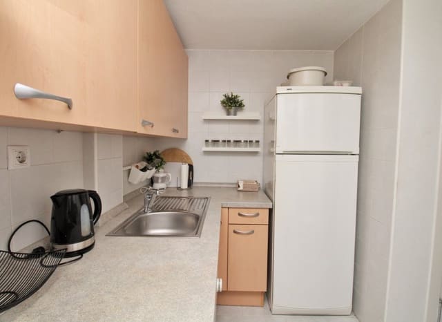 2 soverom Leilighet til salgs i Villamartin, Orihuela med svømmebasseng - € 164 000 (Ref: 9981269)