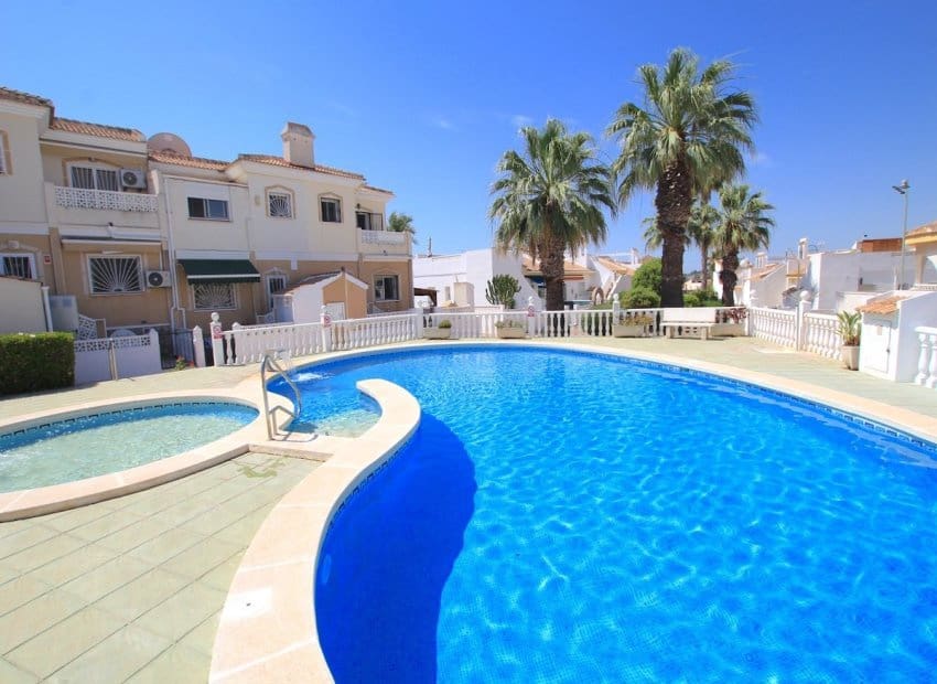 2 sovrum Hus till salu i Monte Azul - 185 000 € (Ref: 9985340)