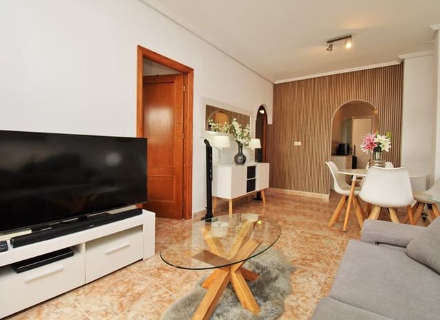2 soveværelse Lejlighed til salg i Punta Prima, Orihuela med swimmingpool - € 149.950 (Ref: 9985341)