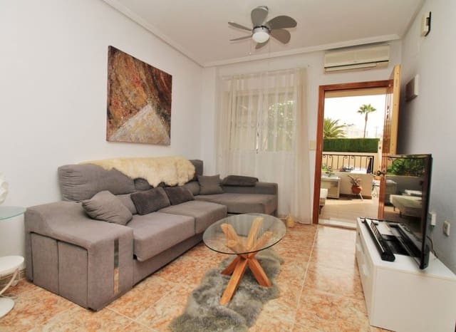 2 soveværelse Lejlighed til salg i Punta Prima, Orihuela med swimmingpool - € 149.950 (Ref: 9985341)