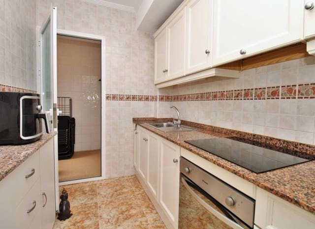 2 soveværelse Lejlighed til salg i Punta Prima, Orihuela med swimmingpool - € 149.950 (Ref: 9985341)