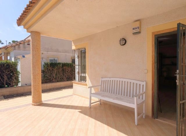 Chalet de 3 habitaciones en Lo Crispin, Algorfa en venta con piscina - 225.000 € (Ref: 9987105)