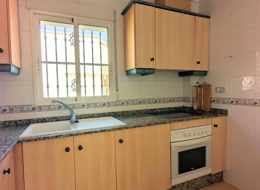 3 soverom Villa til salgs i Lo Crispin med svømmebasseng - € 225 000 (Ref: 9987105)