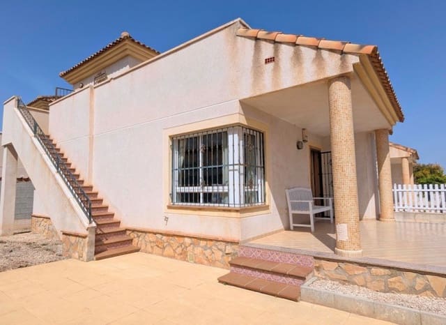 Chalet de 3 habitaciones en Lo Crispin, Algorfa en venta con piscina - 225.000 € (Ref: 9987105)