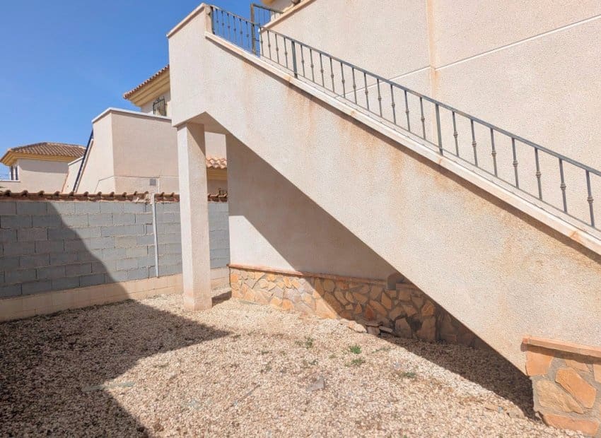 3 soverom Villa til salgs i Lo Crispin med svømmebasseng - € 225 000 (Ref: 9987105)