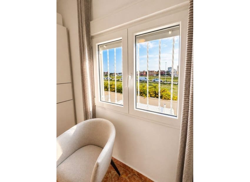 3 Zimmer Villa zu verkaufen in Aguas Nuevas - 399.000 € (Ref: 9987245)