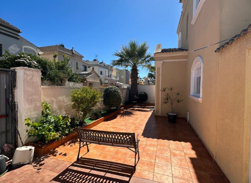 3 Zimmer Villa zu verkaufen in Aguas Nuevas - 399.000 € (Ref: 9987245)