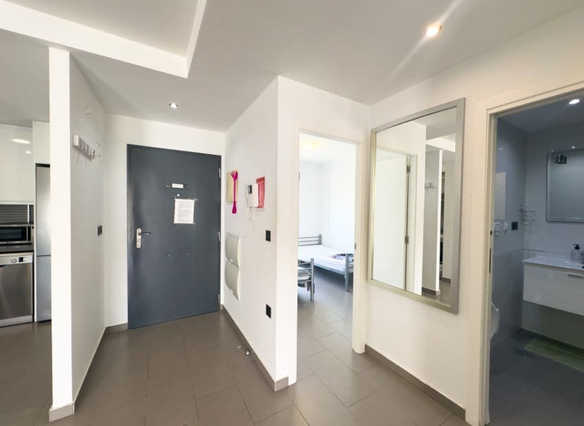 2 makuuhuone Huoneisto myytävänä paikassa Orihuela Costa mukana uima-altaan - 339 000 € (Ref: 9987246)