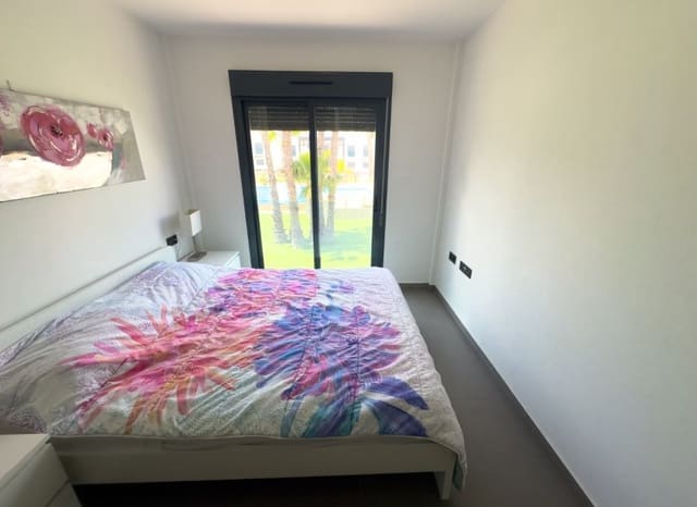 2 slaapkamer Appartement te koop in La Zenia, Orihuela met zwembad - € 339.000 (Ref: 9987246)