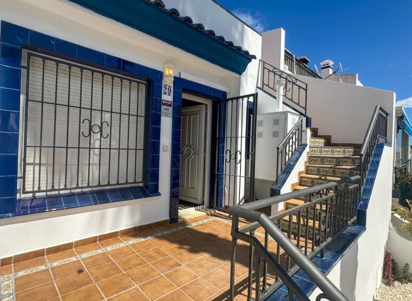 2 sovrum Hus till salu i Los Dolses med pool - 215 000 € (Ref: 9987248)