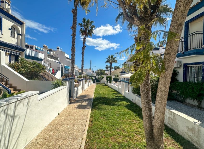 2 sovrum Hus till salu i Los Dolses med pool - 215 000 € (Ref: 9987248)