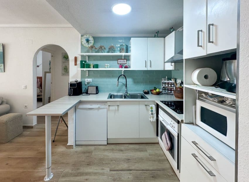 2 soveværelse Lejlighed til salg i Torrevieja - € 227.000 (Ref: 9987249)