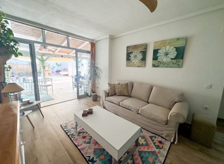 2 soveværelse Lejlighed til salg i Torrevieja - € 227.000 (Ref: 9987249)