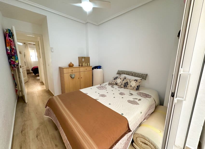 2 soveværelse Lejlighed til salg i Torrevieja - € 227.000 (Ref: 9987249)