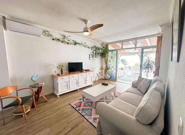 2 soveværelse Lejlighed til salg i Las Piscinas Naturales, Torrevieja - € 227.000 (Ref: 9987249)